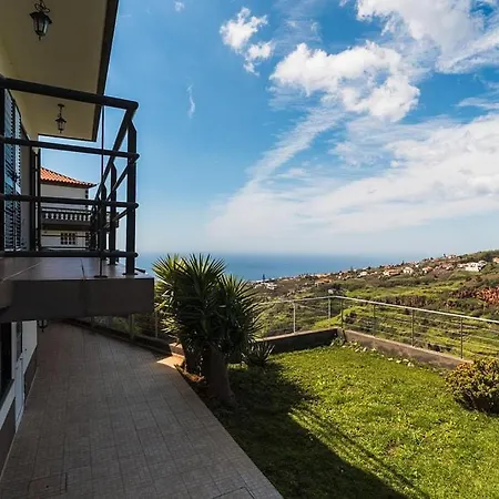 Гостевой дом Guestready - Casa Estrelas Estreito Da Calheta