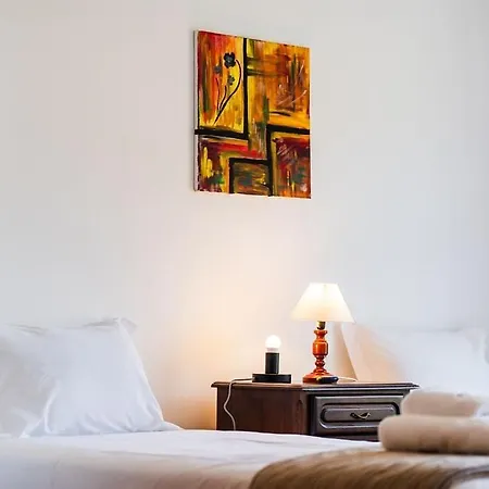 Guestready - Casa Estrelas Гостевой дом Estreito Da Calheta